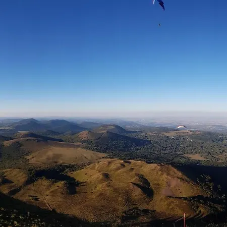 Апартаменты En Famille 3 Etoiles A 30min Des Pistes De Mont Dore Sancy *