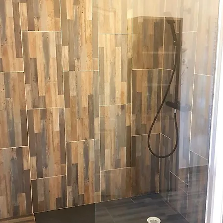 En Famille 3 Etoiles A 30min Des Pistes De Mont Dore Sancy Апартаменты Messeix