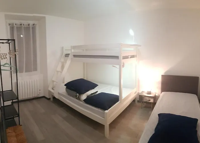 En Famille 3 Etoiles A 30min Des Pistes De Mont Dore Sancy Apartment Messeix